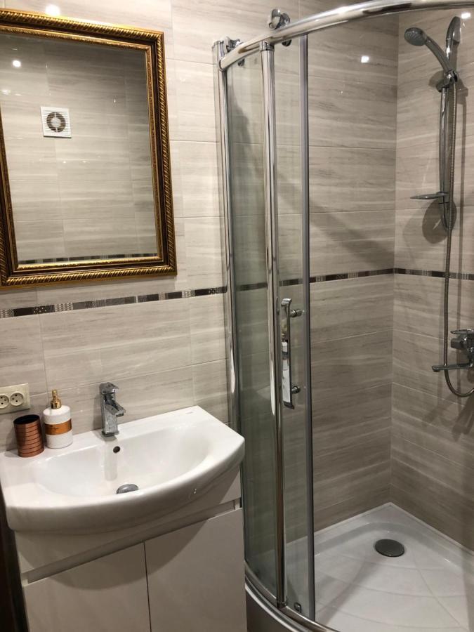 Гаряча Вода Та Опалення Є Без Світла Aparts On Savchenko 6B Street Днепр Экстерьер фото